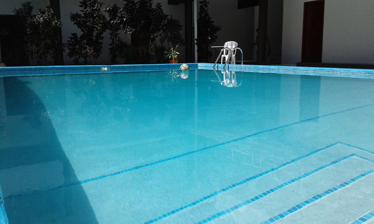 ורקרוז Hotel Pacific Coast מראה חיצוני תמונה