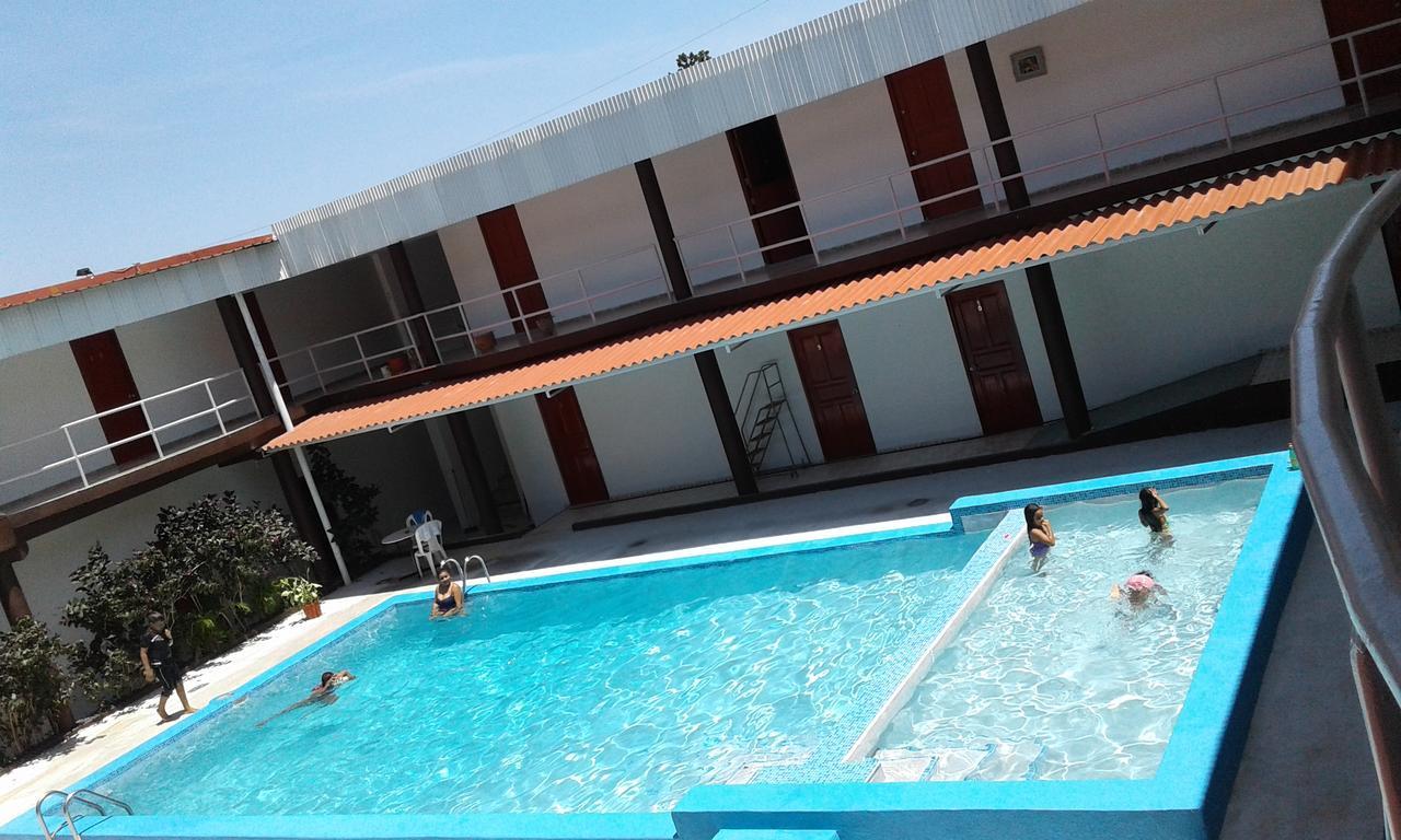 ורקרוז Hotel Pacific Coast מראה חיצוני תמונה