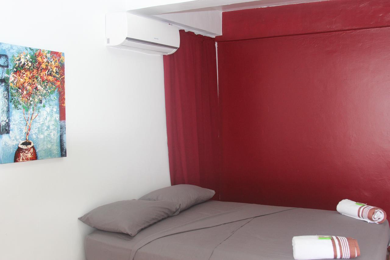 ורקרוז Hotel Pacific Coast מראה חיצוני תמונה