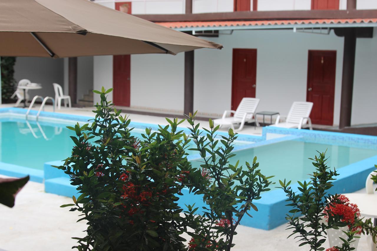 ורקרוז Hotel Pacific Coast מראה חיצוני תמונה