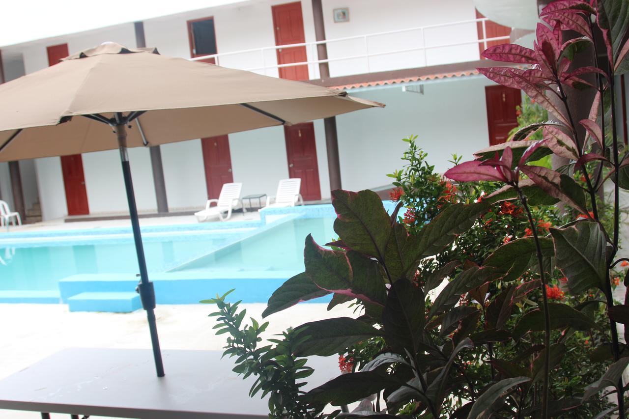 ורקרוז Hotel Pacific Coast מראה חיצוני תמונה