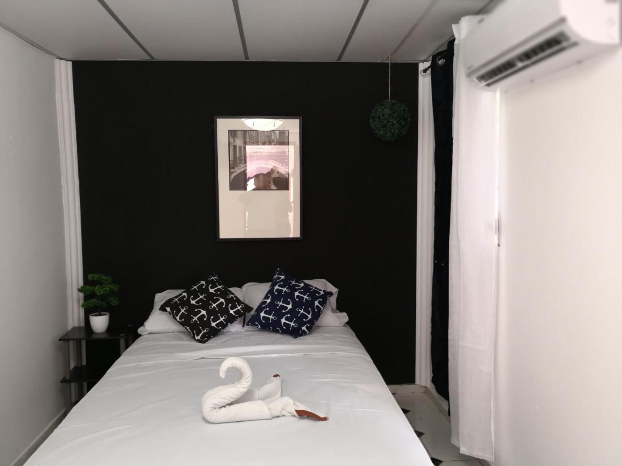 ורקרוז Hotel Pacific Coast מראה חיצוני תמונה